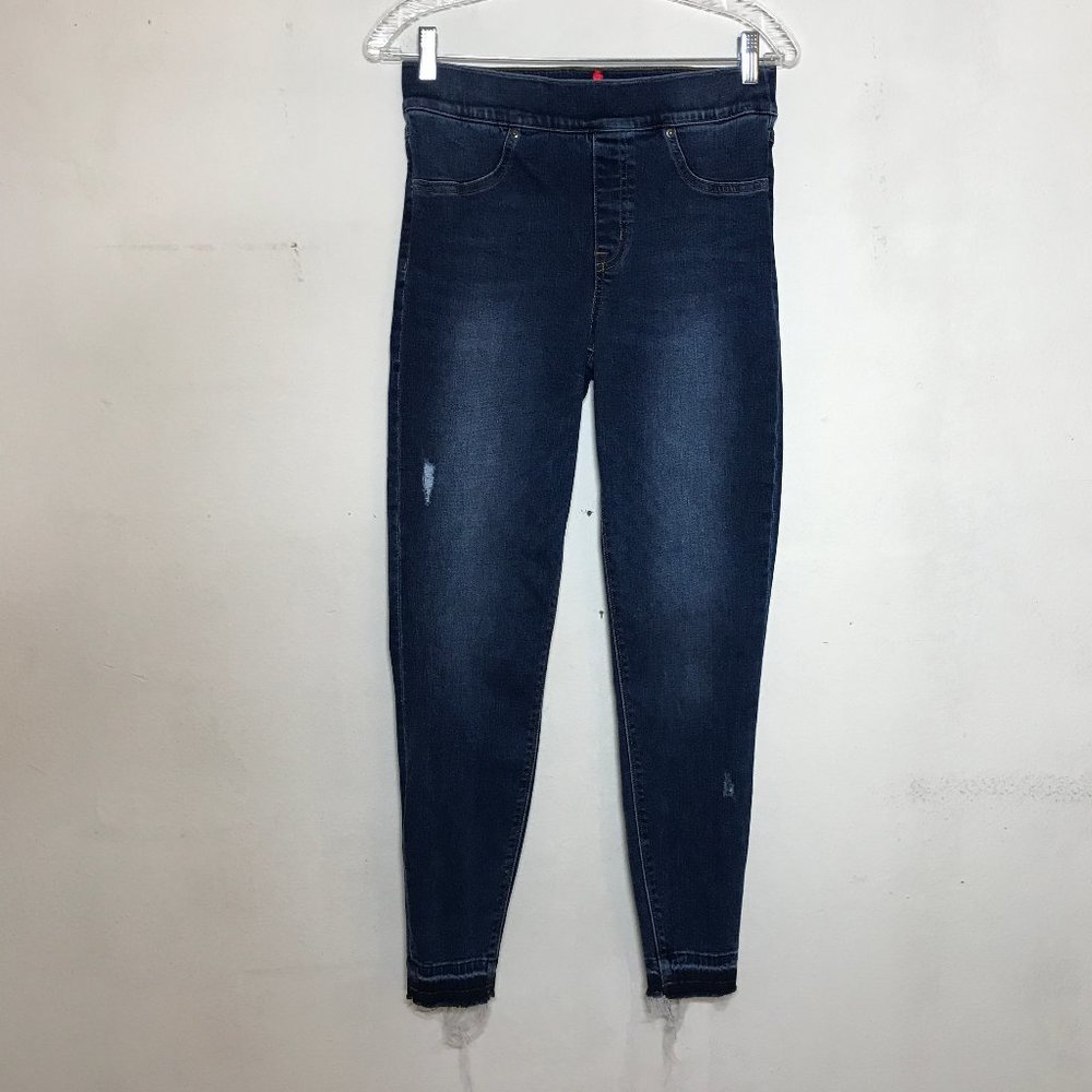 Spanx Pull On Released Raw Hem Slight Distressing Jean Leggings Size M